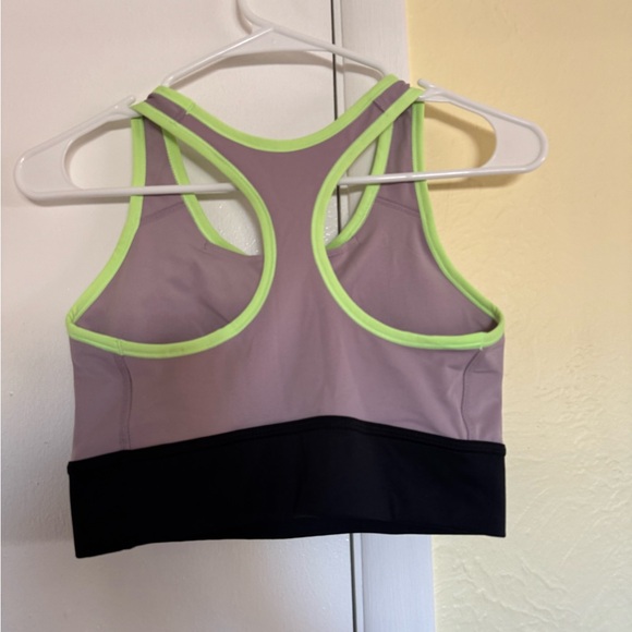 Nike Longline Racerback Bra - Picture 2 of 3